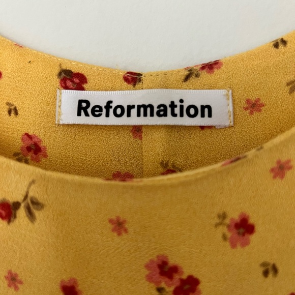 Reformation Puglia Dress in Gwen - Picture 7 of 7